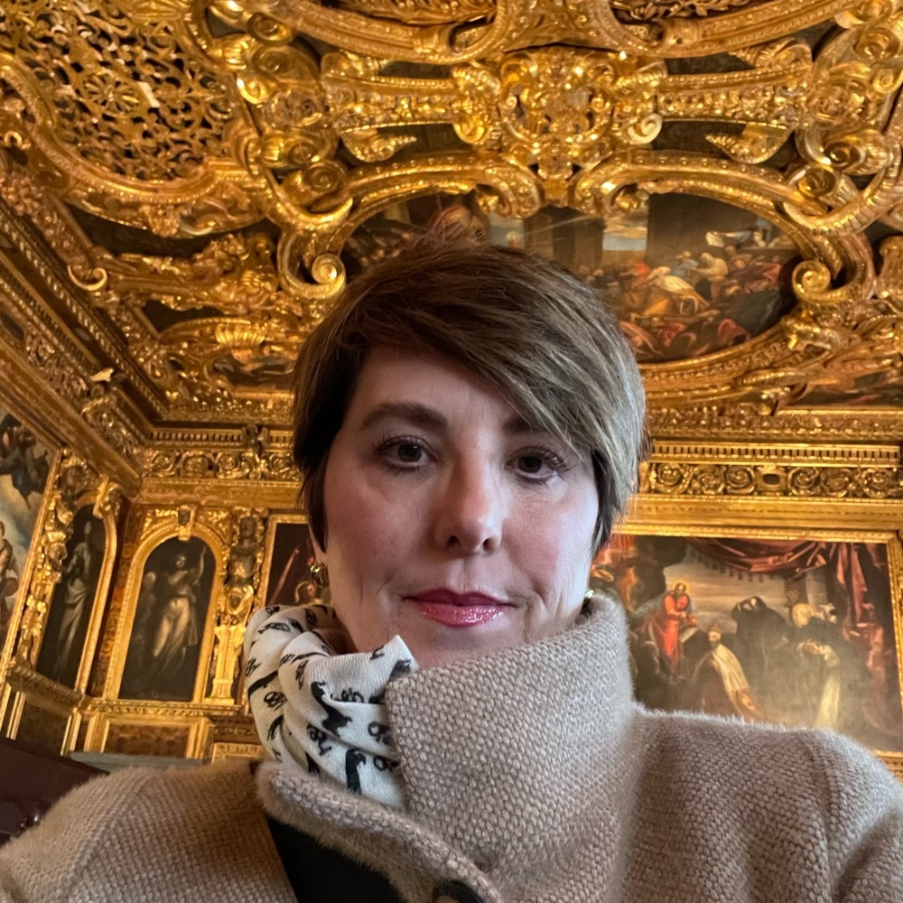 Meet your Posher, Holly